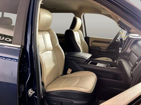 Used 2021 RAM 2500 Limited AWD/4WD image 9