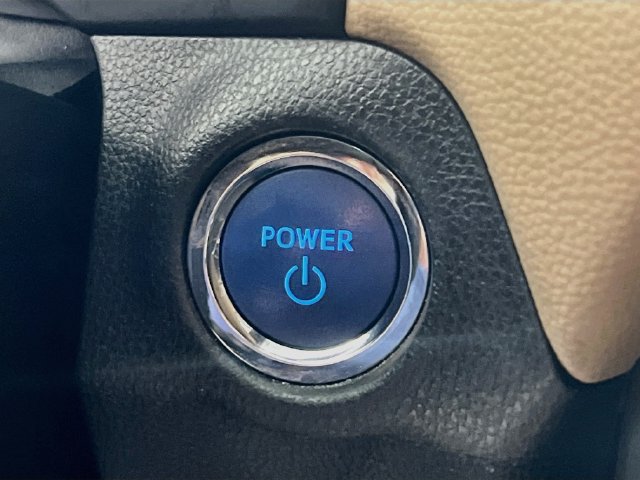 Used 2022 Toyota RAV4 XLE AWD/4WD image 19