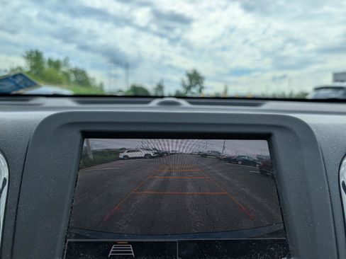 Used 2022 Chevrolet Equinox RS AWD/4WD image 15