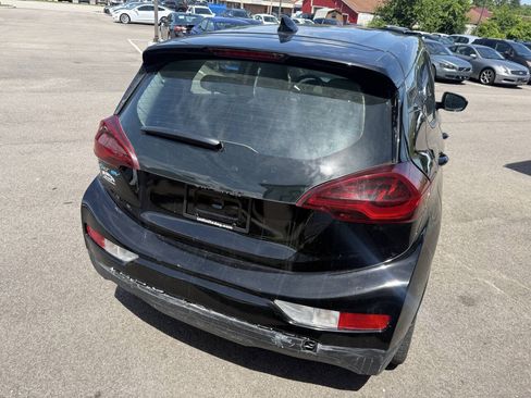 Used 2020 Chevrolet Bolt LT FWD image 8