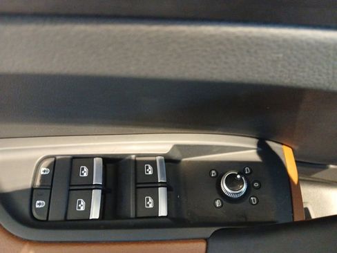 Used 2022 Audi Q5 2.0T Premium w/ Convenience Package image 22