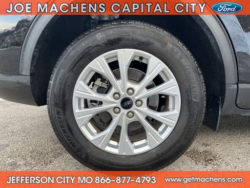 Certified 2024 Ford Escape Active w/ Cold Weather Package image 23