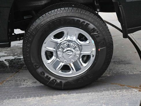 New 2026 RAM 2500 Tradesman w/ Chrome Appearance Group image 5