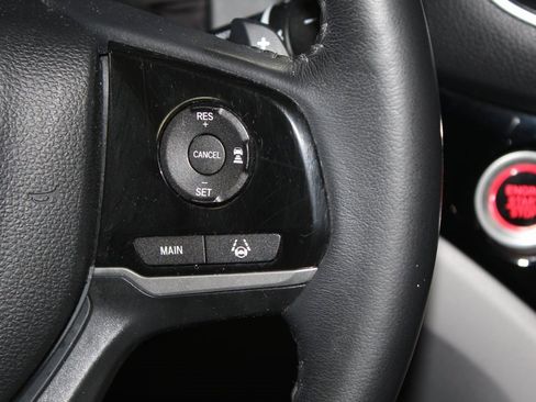 Used 2022 Honda Pilot Touring image 27