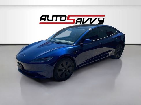 Used 2025 Tesla Model 3 Long Range AWD/4WD image 4