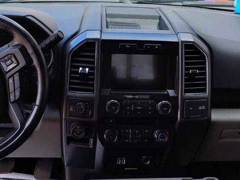 Used 2018 Ford F150 XLT w/ Equipment Group 302A Luxury AWD/4WD image 11