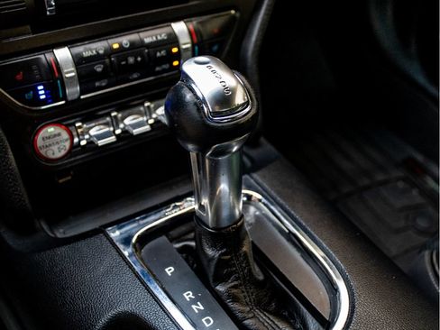 Used 2015 Ford Mustang GT Premium RWD image 26