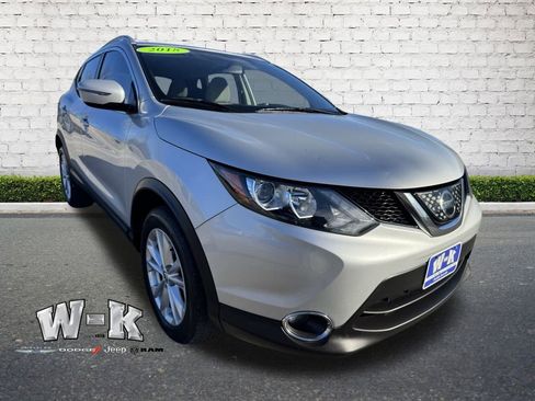 Used 2018 Nissan Rogue Sport SV w/ SV All-Weather Package image 1