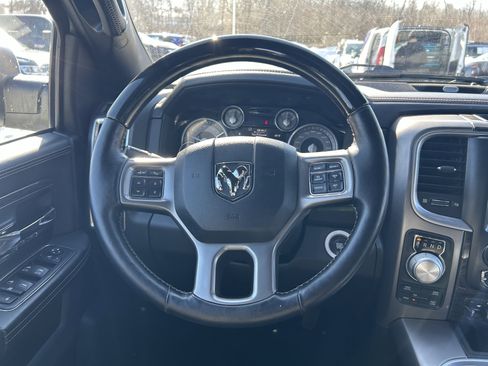 Used 2017 RAM 1500 Limited image 10