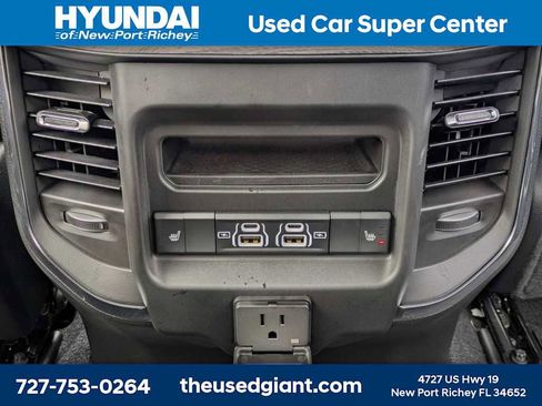 Used 2025 RAM 1500 Laramie w/ Sport Appearance Package AWD/4WD image 18