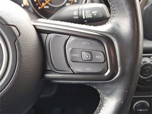 Used 2021 Jeep Wrangler Unlimited Sport image 21