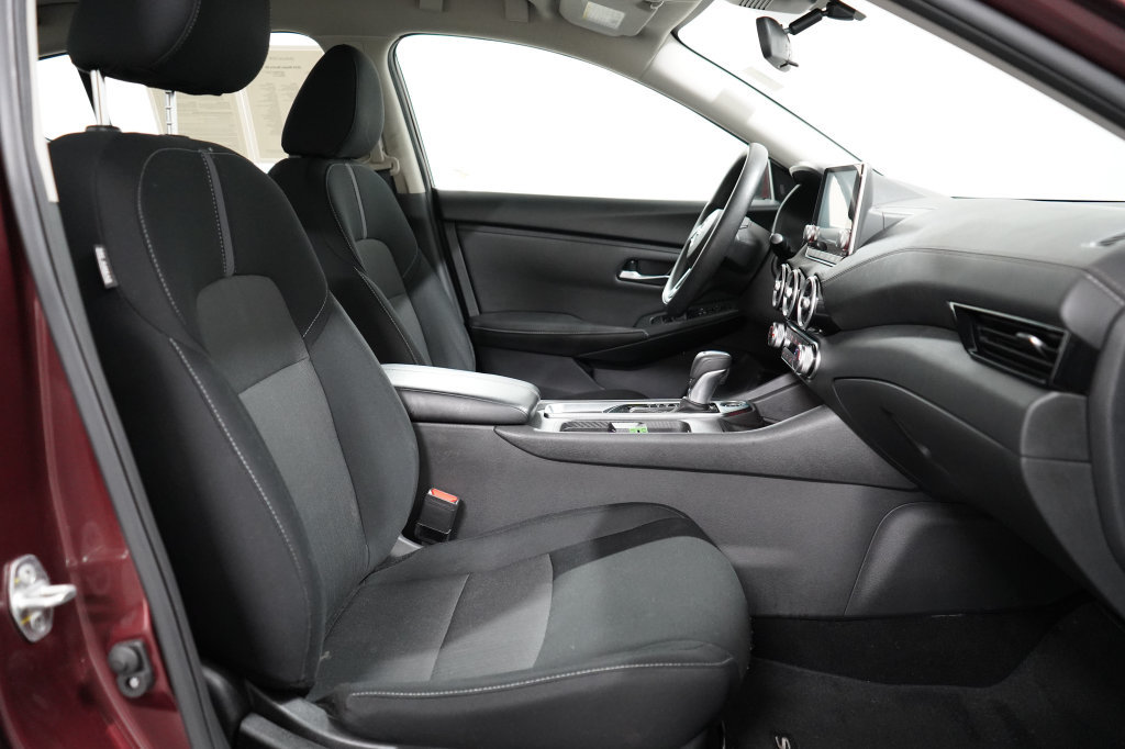 Used 2024 Nissan Sentra SV FWD image 20