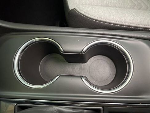 Used 2023 Chevrolet Equinox LS image 27