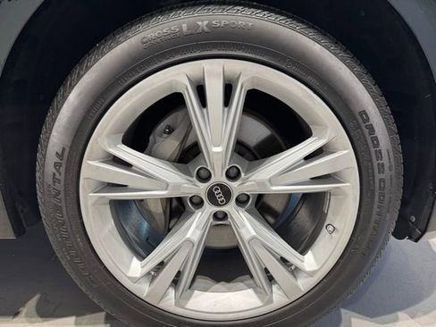 Used 2022 Audi Q8 Premium Plus image 53