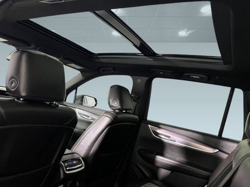 Used 2023 Cadillac XT6 Luxury image 33