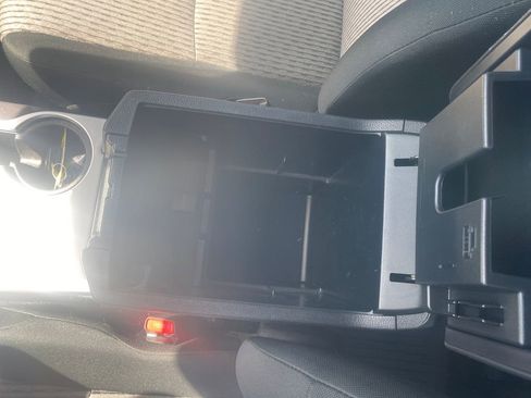 Used 2022 Toyota 4Runner SR5 image 25