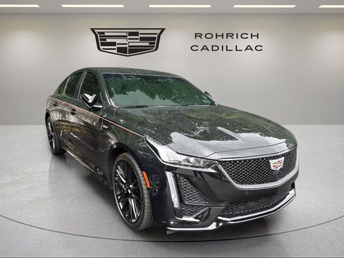 Certified 2022 Cadillac CT5 V w/ Premium Package AWD/4WD image 3