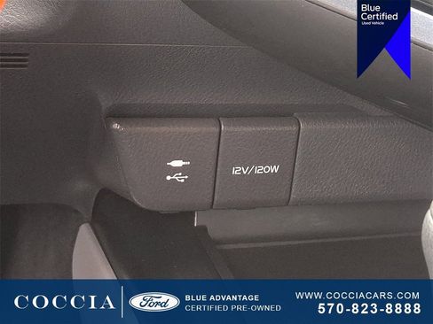 Used 2019 Toyota Camry LE image 24