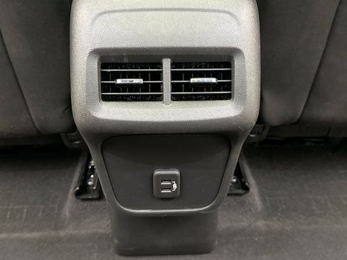 Used 2020 Chevrolet Equinox LT AWD/4WD image 19
