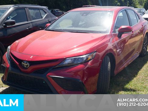 Used 2023 Toyota Camry SE w/ Convenience Package FWD image 23