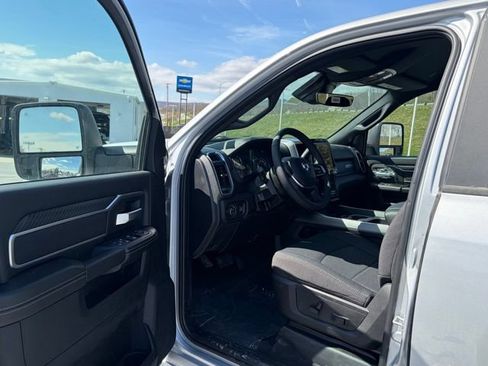 New 2026 RAM 3500 Big Horn AWD/4WD image 13