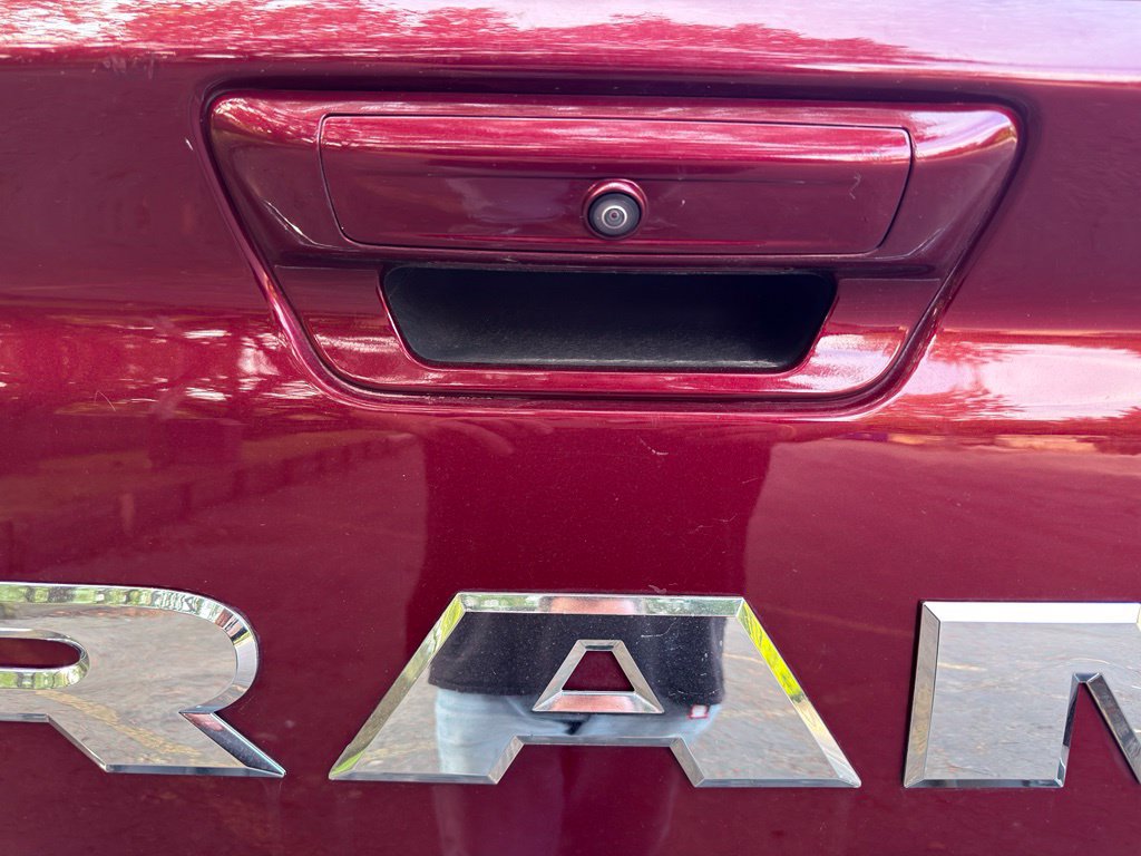 Used 2025 RAM 1500 Laramie AWD/4WD image 23