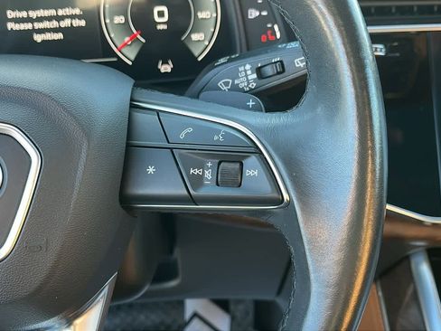 Used 2022 Audi Q7 3.0T Prestige image 12