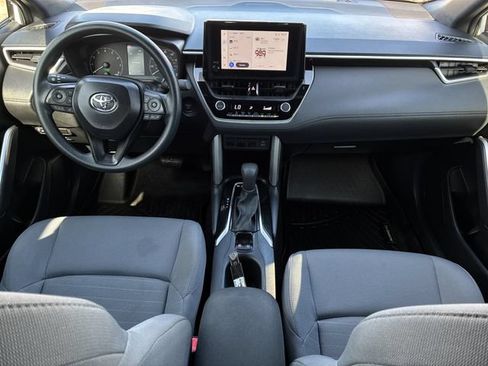 Certified 2025 Toyota Corolla Cross AWD Hybrid image 9