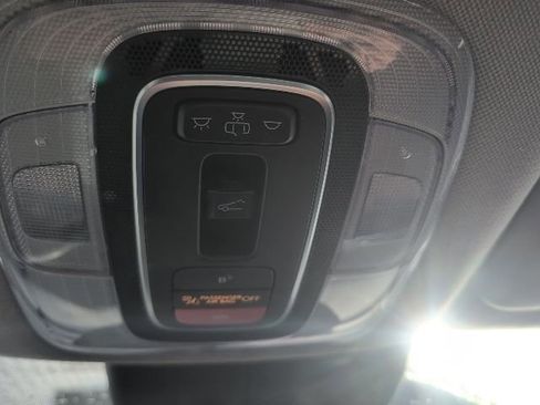 Used 2025 Hyundai Elantra SEL image 28