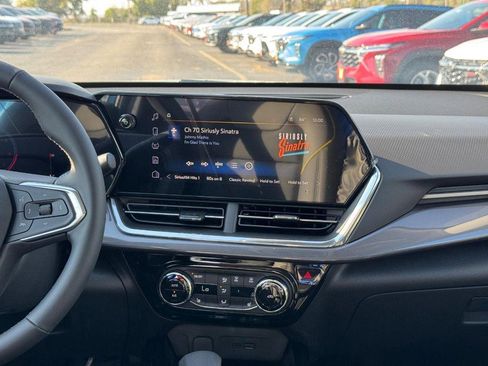 New 2026 Chevrolet Trax ACTIV w/ Sunroof Package image 9