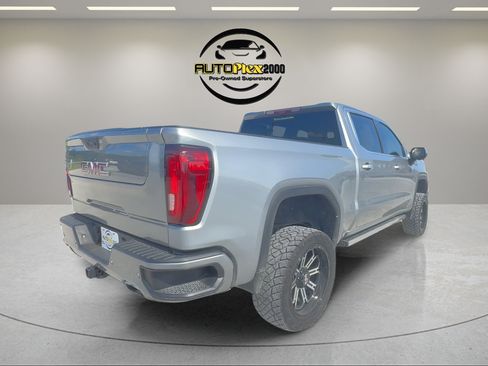 Used 2024 GMC Sierra 1500 Denali w/ Denali Reserve Package AWD/4WD image 7