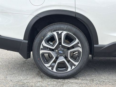 New 2026 Subaru Ascent Limited AWD/4WD image 4
