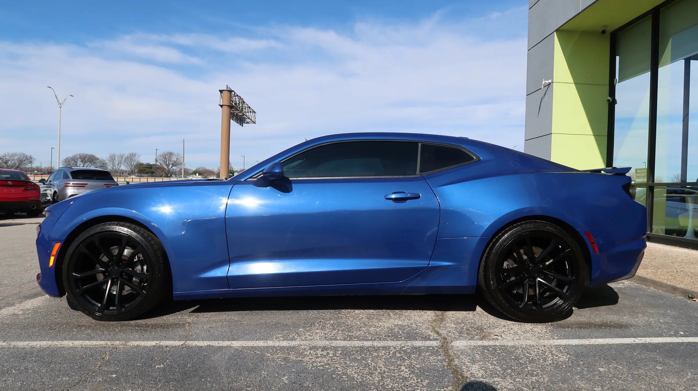 Used 2021 Chevrolet Camaro SS RWD image 7