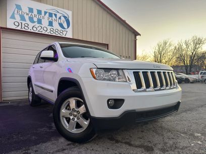 Used 2013 Jeep Grand Cherokee Laredo w/ Laredo E Group