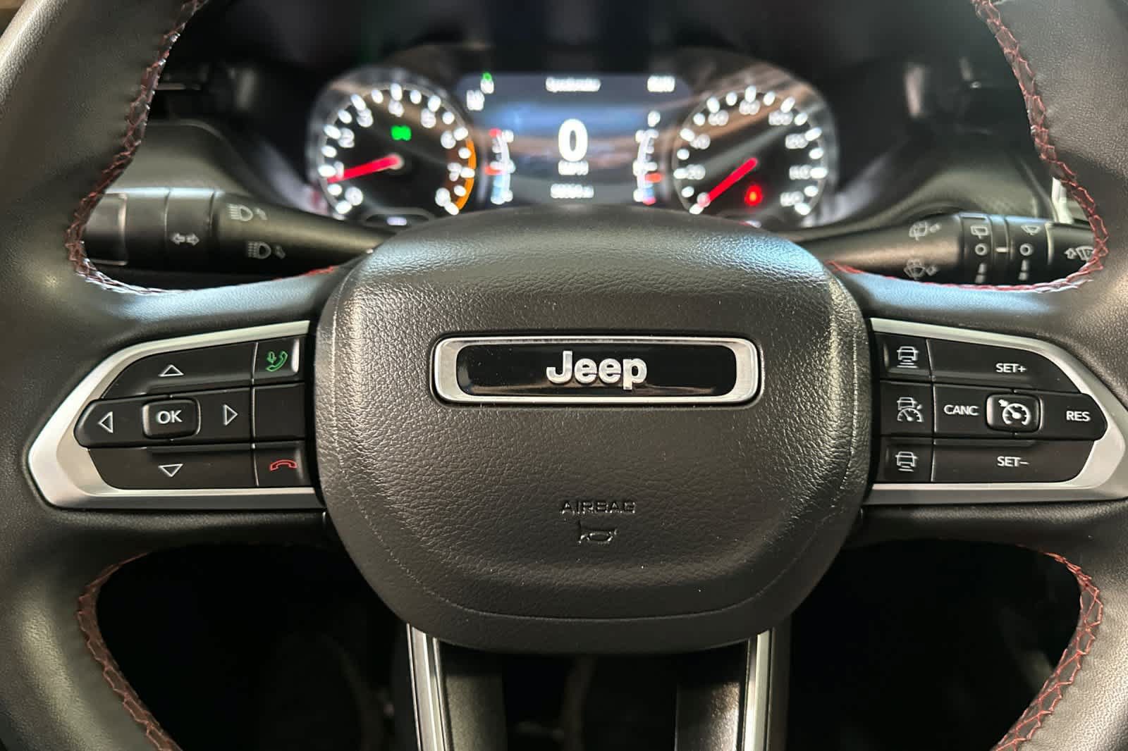 Used 2024 Jeep Compass Trailhawk AWD/4WD image 28