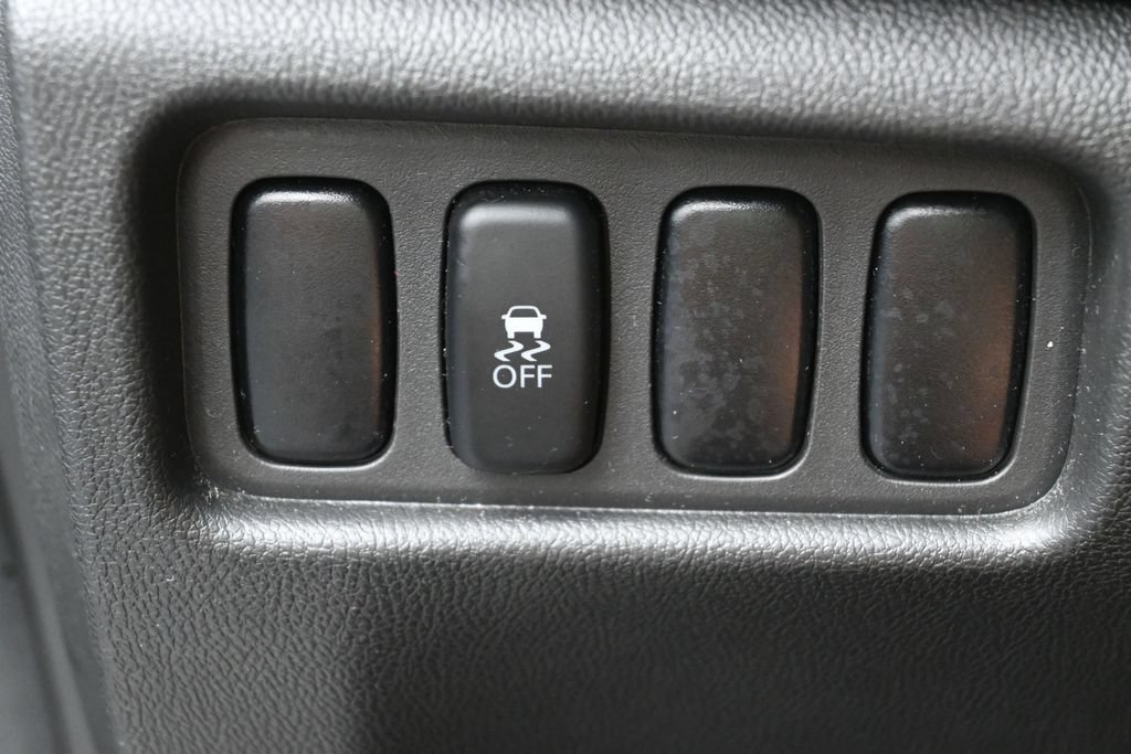 Used 2017 Mitsubishi Outlander Sport ES AWD/4WD image 14