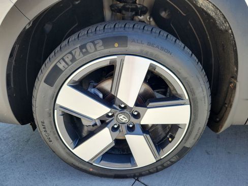 Used 2022 Hyundai Santa Fe SEL Convenience AWD/4WD image 18