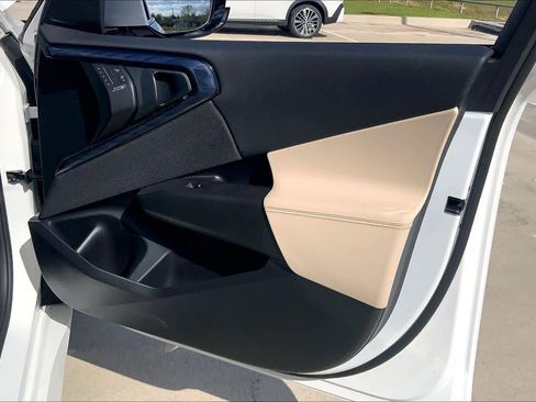 Used 2025 BMW X3 xDrive30i w/ M Sport Package image 52