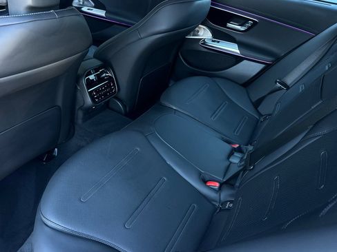 New 2026 Mercedes-Benz E 53 AMG e 4MATIC Sedan image 9