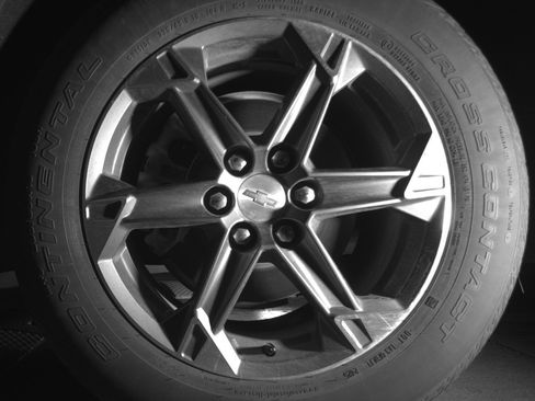 Used 2025 Chevrolet Blazer LT FWD image 12
