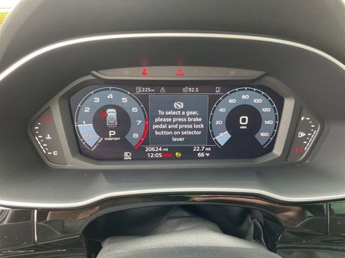 Used 2022 Audi Q3 2.0T Premium image 22