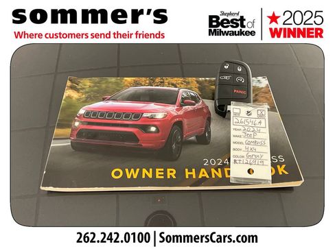 Used 2024 Jeep Compass Latitude w/ Convenience Group AWD/4WD image 24