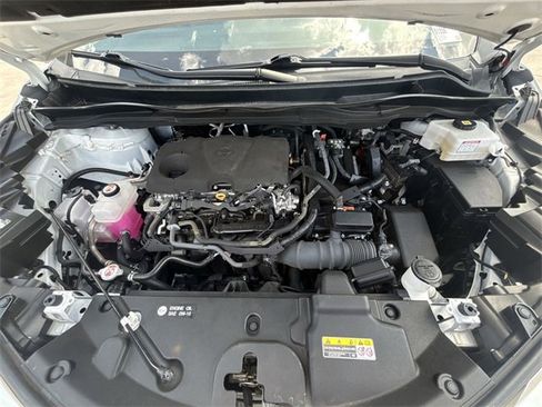 Used 2023 Toyota Sienna XLE image 20