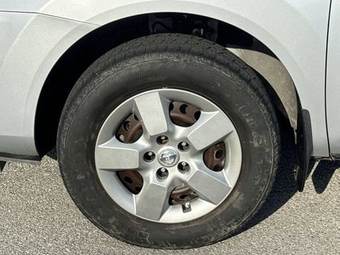 Used 2013 Nissan Rogue S AWD/4WD image 20