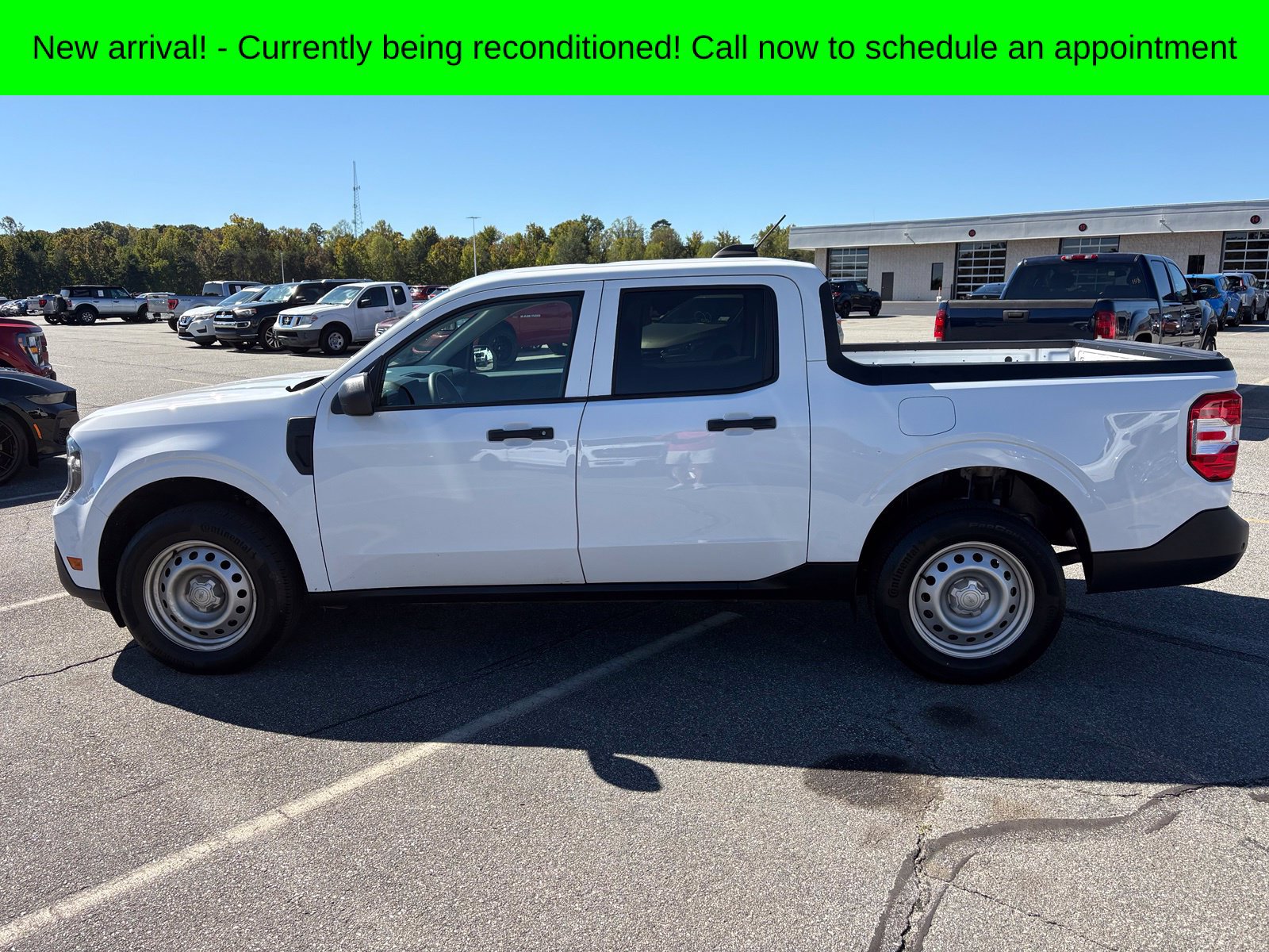 Used 2025 Ford Maverick XL FWD image 7