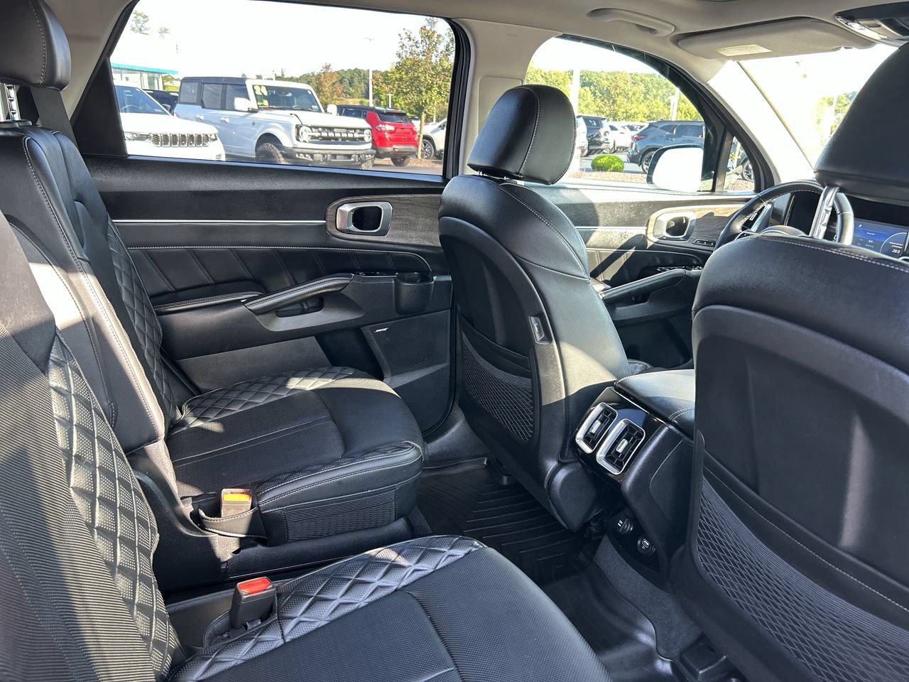 Used 2022 Kia Sorento SX Prestige AWD/4WD image 17