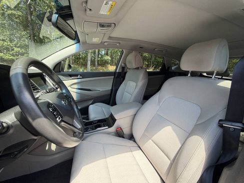 Used 2018 Hyundai Tucson Value w/ Cargo Package FWD image 21