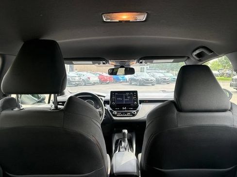 Used 2020 Toyota Corolla SE FWD image 8