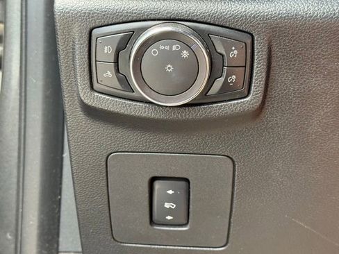 Used 2017 Ford F150 Lariat AWD/4WD image 22