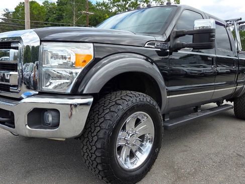 Used 2012 Ford F250 Lariat w/ Lariat Ultimate Pkg AWD/4WD image 9